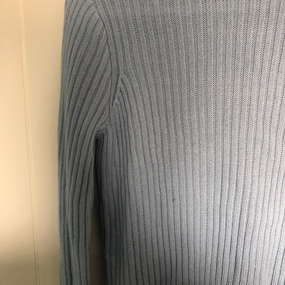 H&M Sweater - Picture 3 of 4